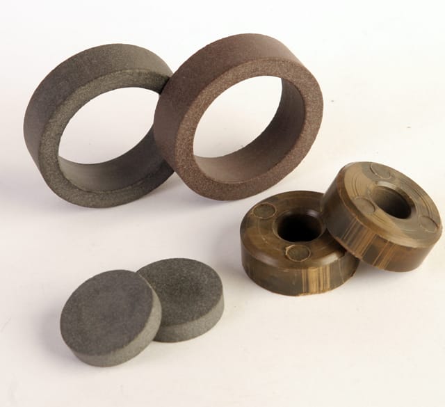 Patines y anillos de fricción